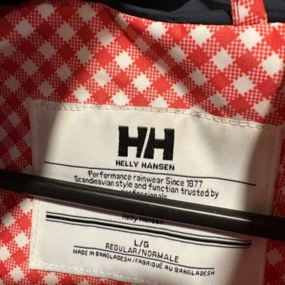 Like new- HALLY HANSEN GINGHAM PRINT - RAIN COAT- Large - Picture 5 of 12